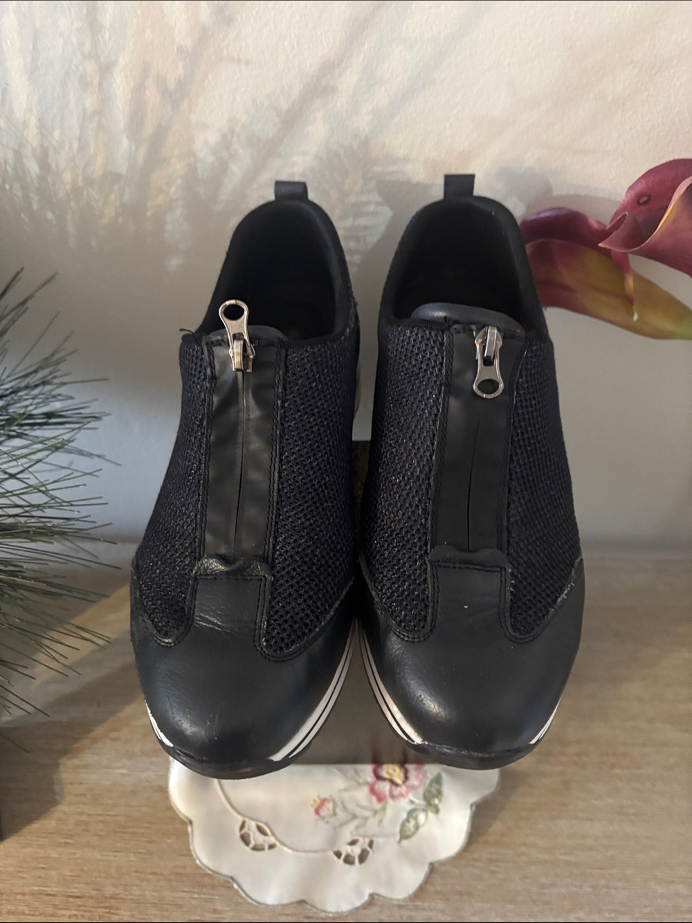 Remonte Black Slip-On Zip Front Loafers